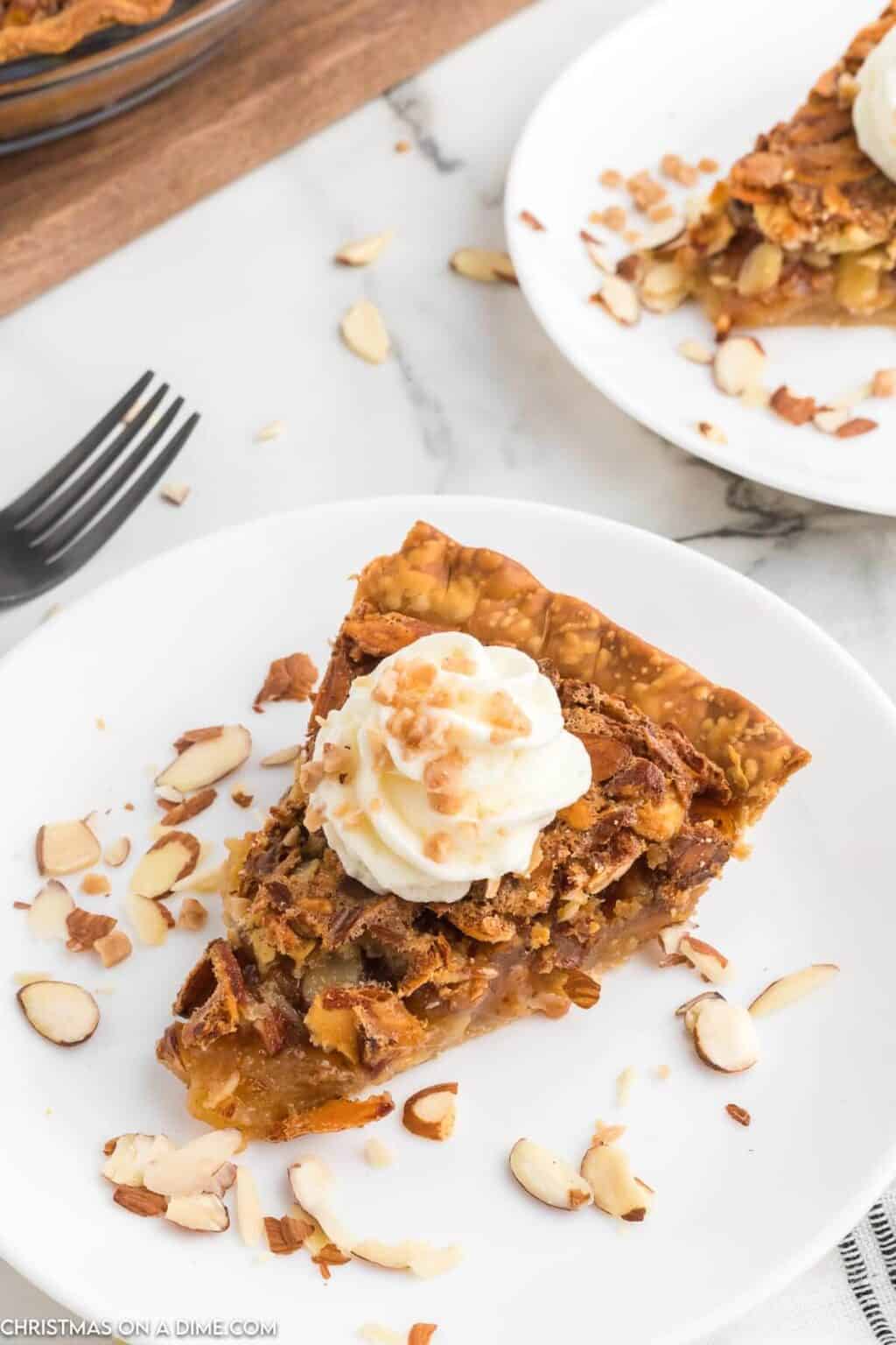 Toffee Almond Pie Recipe