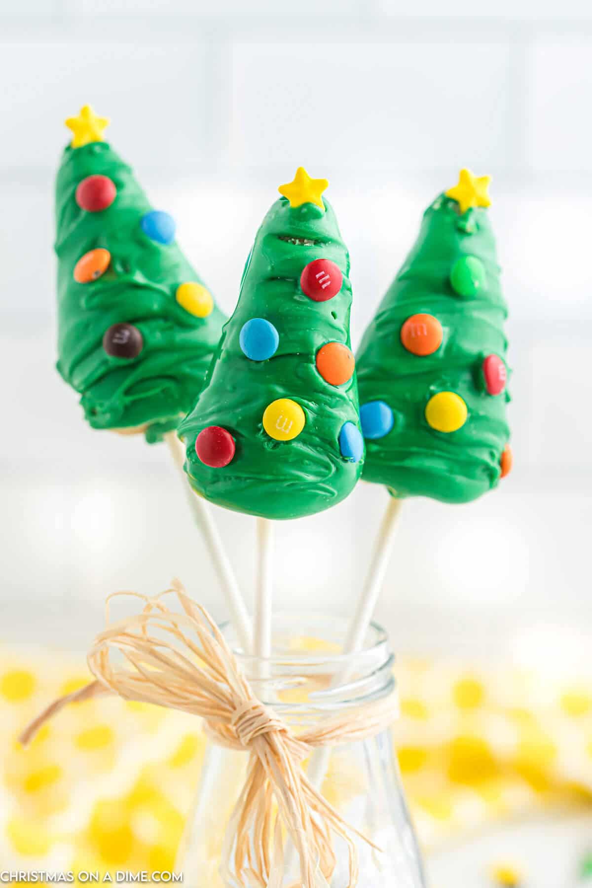 Christmas Tree Cake Pops