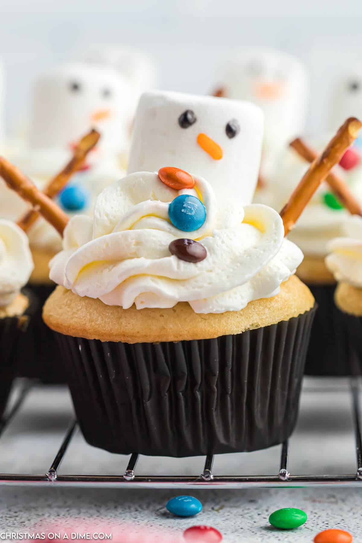 Snowman Cupcake on a plate 
