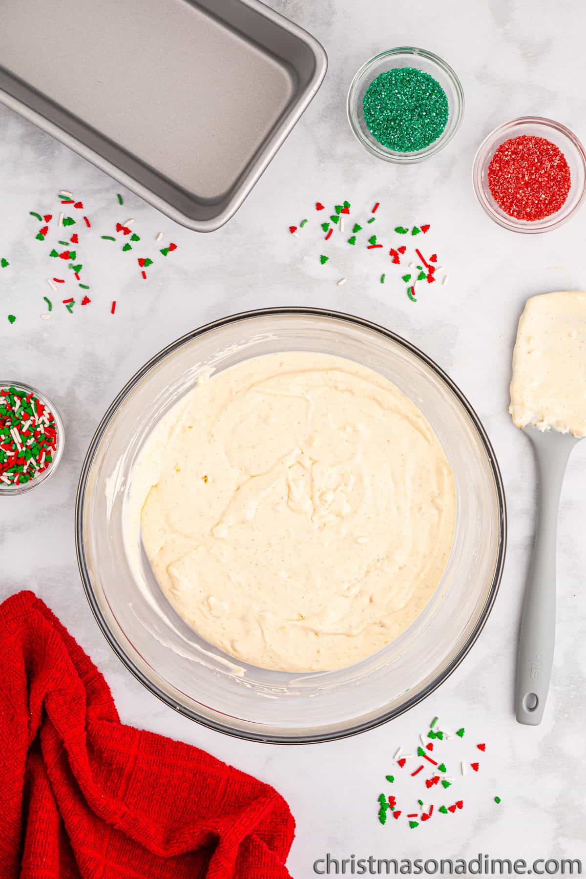 Add in crushed cookies in a bowl with the heavy cream mixture